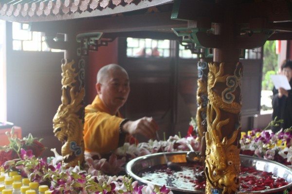 温州雁荡山能仁寺庆祝佛诞节举行盛大浴佛节(图8)