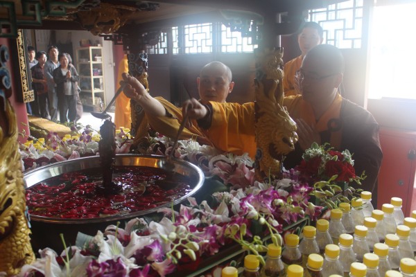 温州雁荡山能仁寺庆祝佛诞节举行盛大浴佛节(图10)