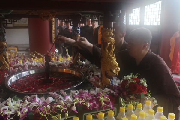 温州雁荡山能仁寺庆祝佛诞节举行盛大浴佛节(图15)
