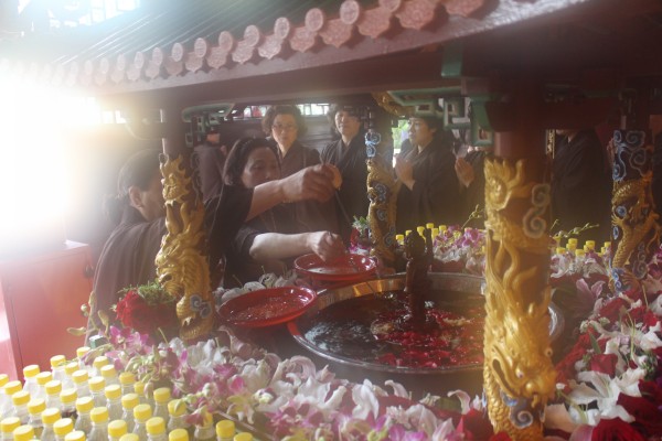 温州雁荡山能仁寺庆祝佛诞节举行盛大浴佛节(图18)