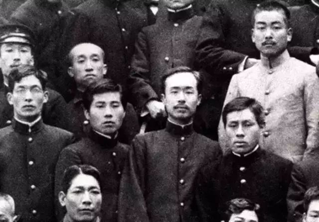 他用一生示现娑婆世界的繁华与衰败(图8) 图片